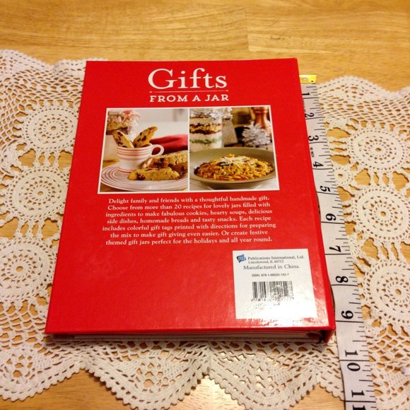 Gifts in a Jar cookbook and gift ideas - Picture 2 of 9